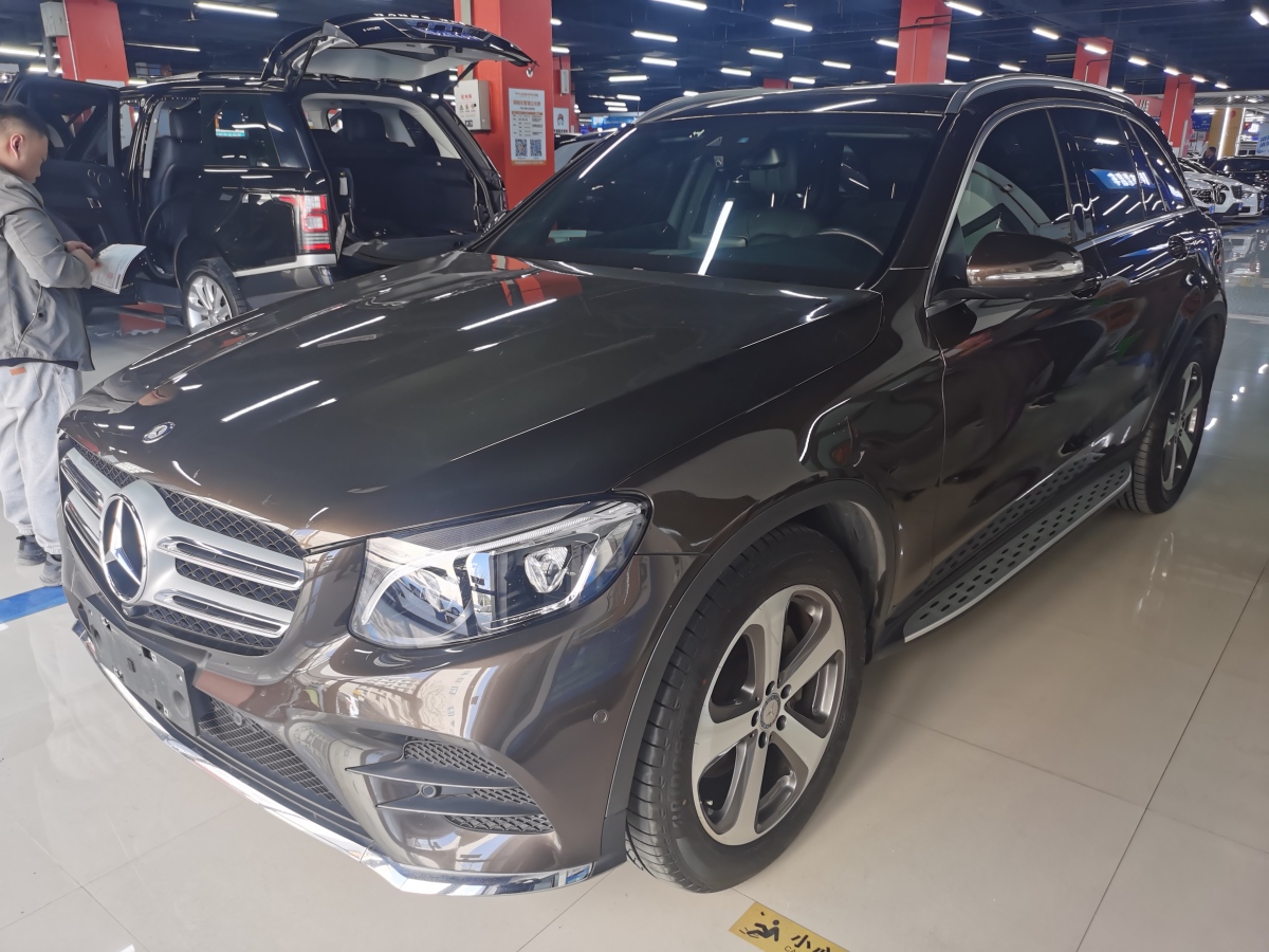 2017年8月奔馳 奔馳GLC  2017款 GLC 300 4MATIC 動感型