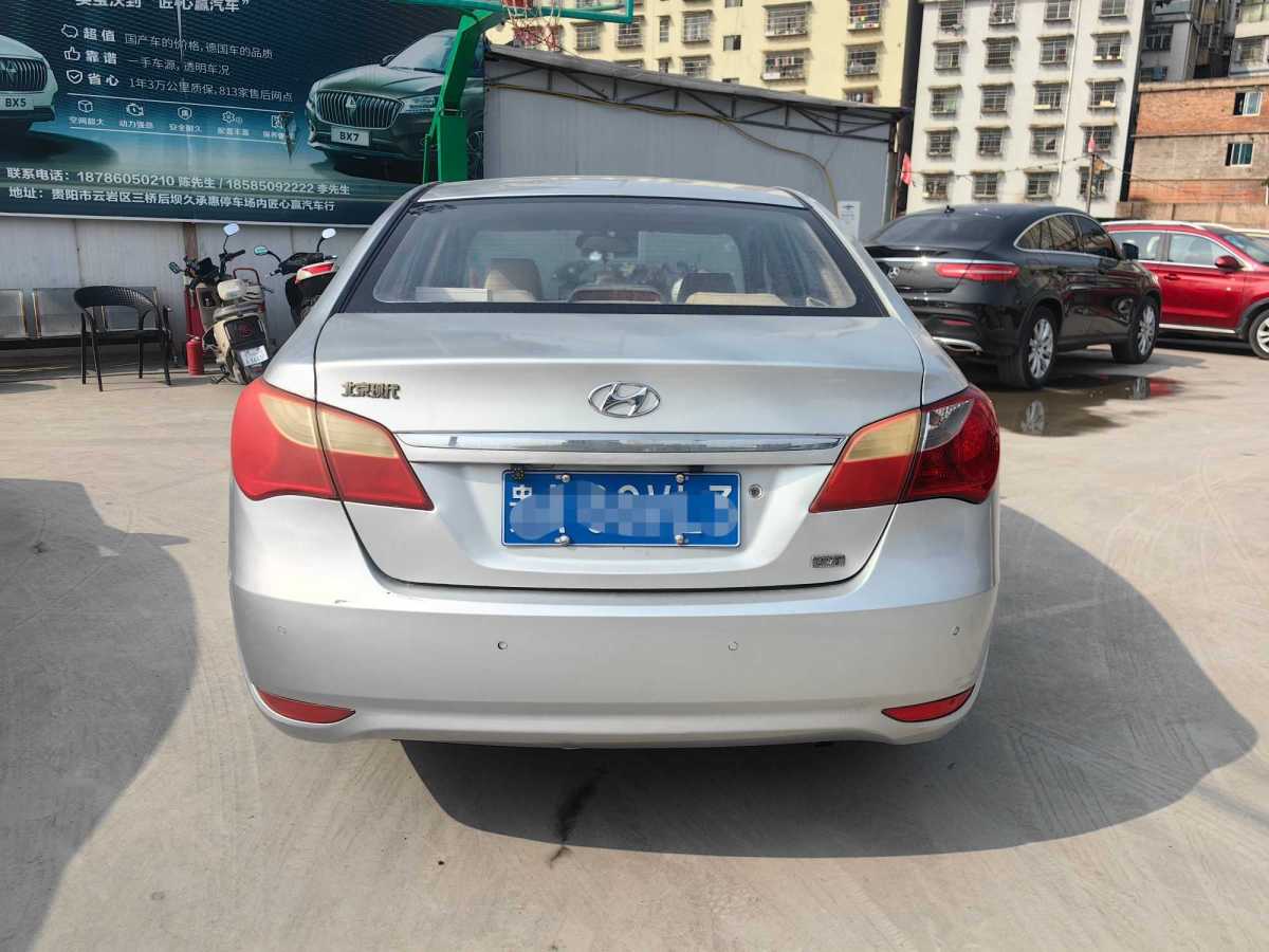 現(xiàn)代 悅動  2011款 1.6L 手動豪華型圖片