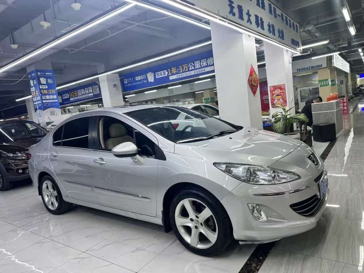 標(biāo)致 408  2012款 2.0L 羅蘭?加洛斯版圖片