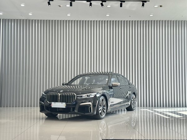 宝马 宝马7系  2019款 M760Li xDrive V12 运动套装