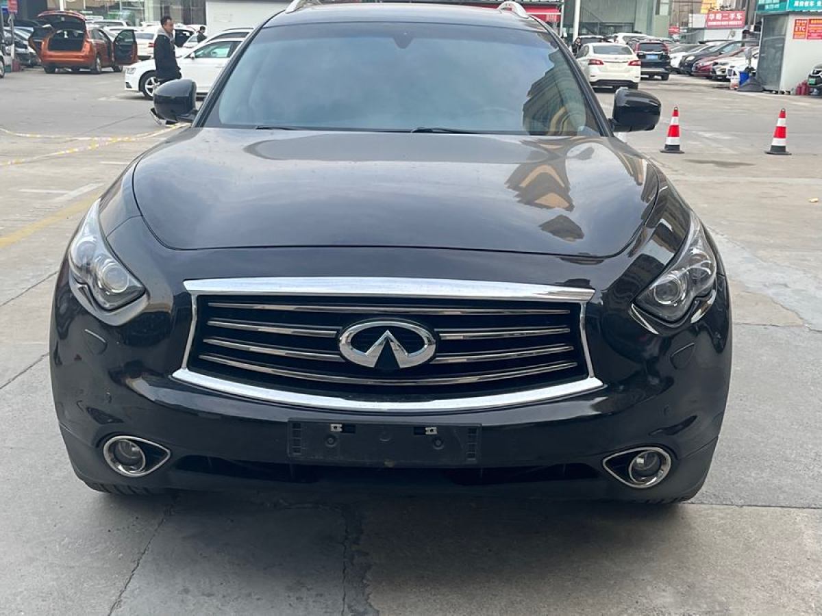 英菲尼迪 QX70  2013款 3.7L 超越版圖片