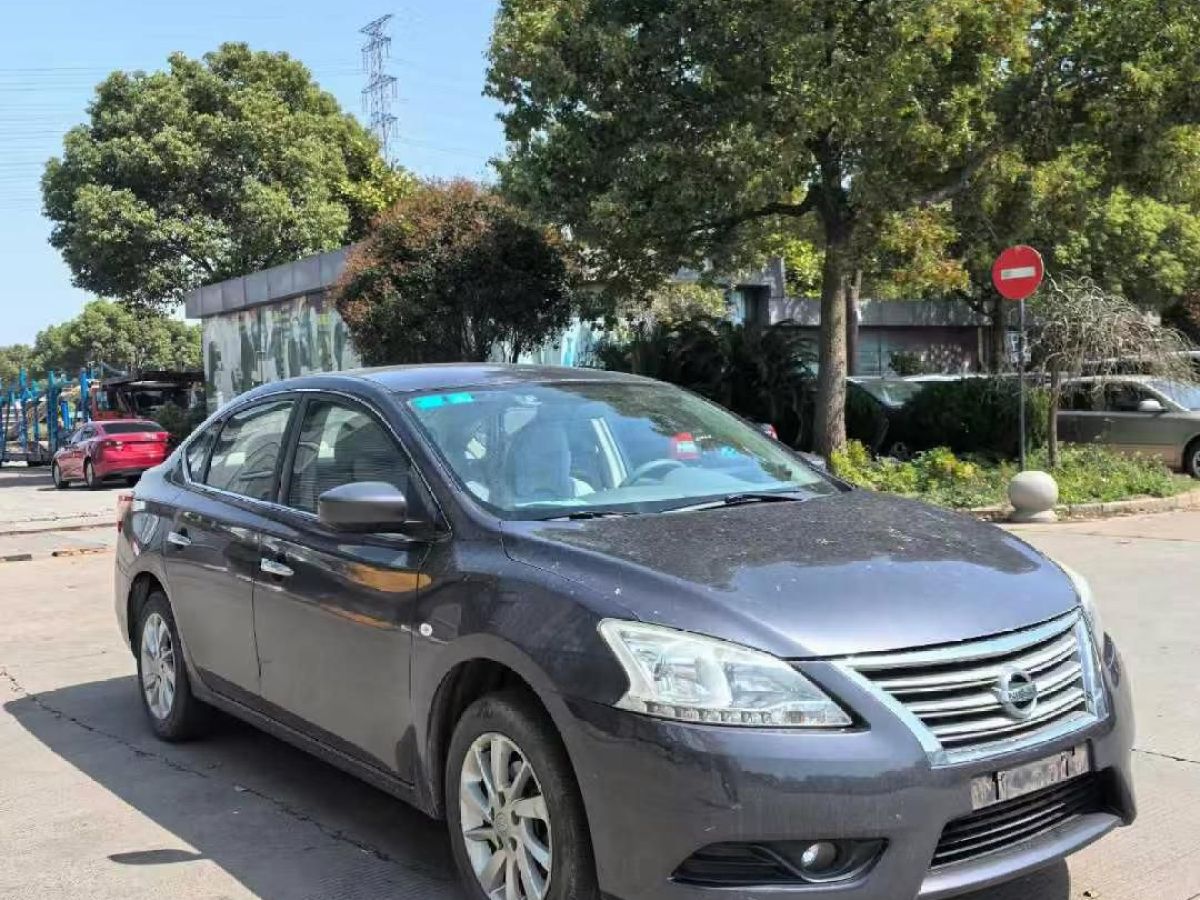 日產(chǎn) 軒逸  2012款 1.6 XE 舒適版圖片