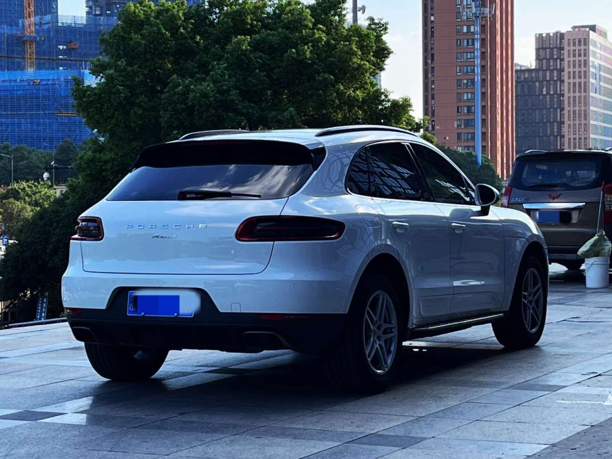 2015年6月保時(shí)捷 Macan  2014款 Macan 2.0T