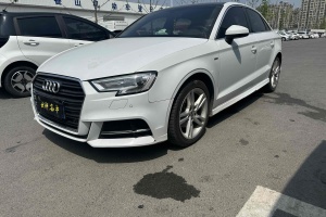 奧迪A3 奧迪 30周年年型 Limousine 35 TFSI 運動型