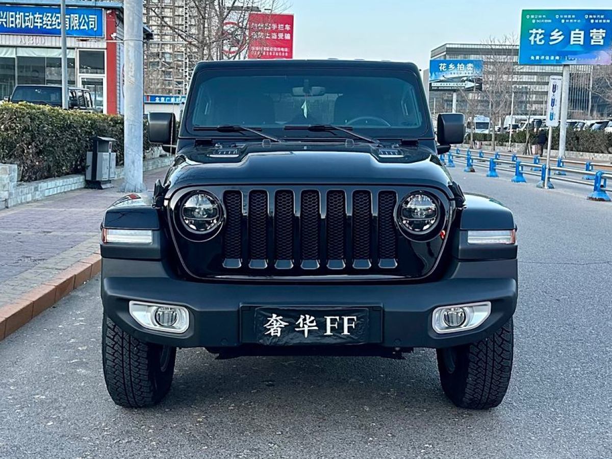 Jeep 牧馬人  2019款 2.0T Sahara 四門版 國VI圖片