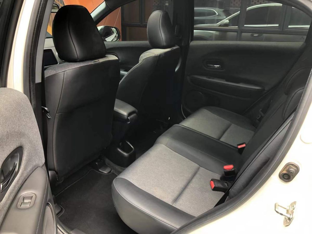 本田 CR-V  2021款 銳?混動(dòng) 2.0L 兩驅(qū)凈行版圖片