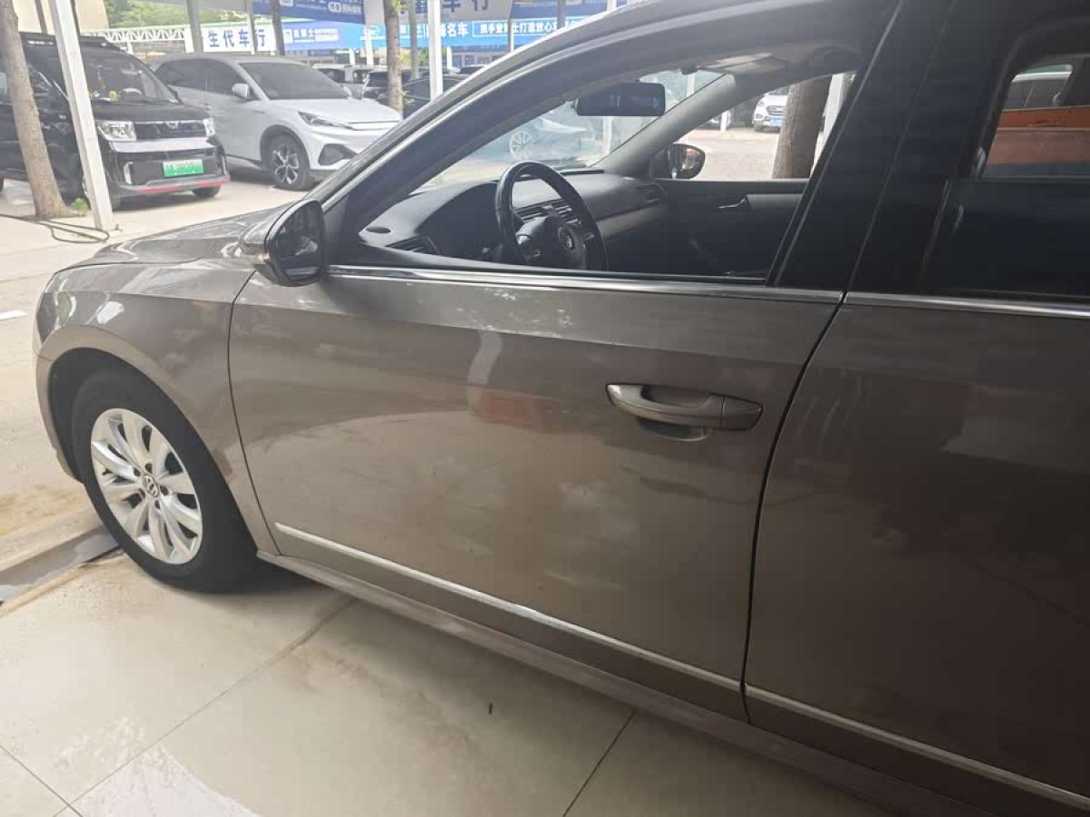 大眾 帕薩特  2015款 1.8TSI DSG尊榮版圖片