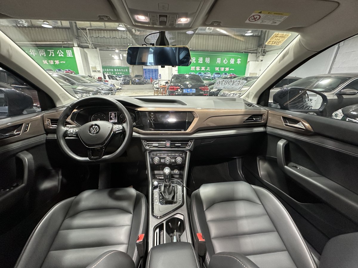 2019年12月大眾 途岳  2020款 280TSI 兩驅(qū)豪華版 國(guó)VI