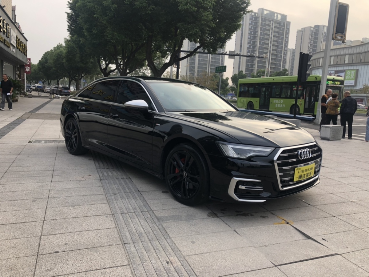 2022年10月奧迪 奧迪A6L  2022款 40 TFSI 豪華致雅型