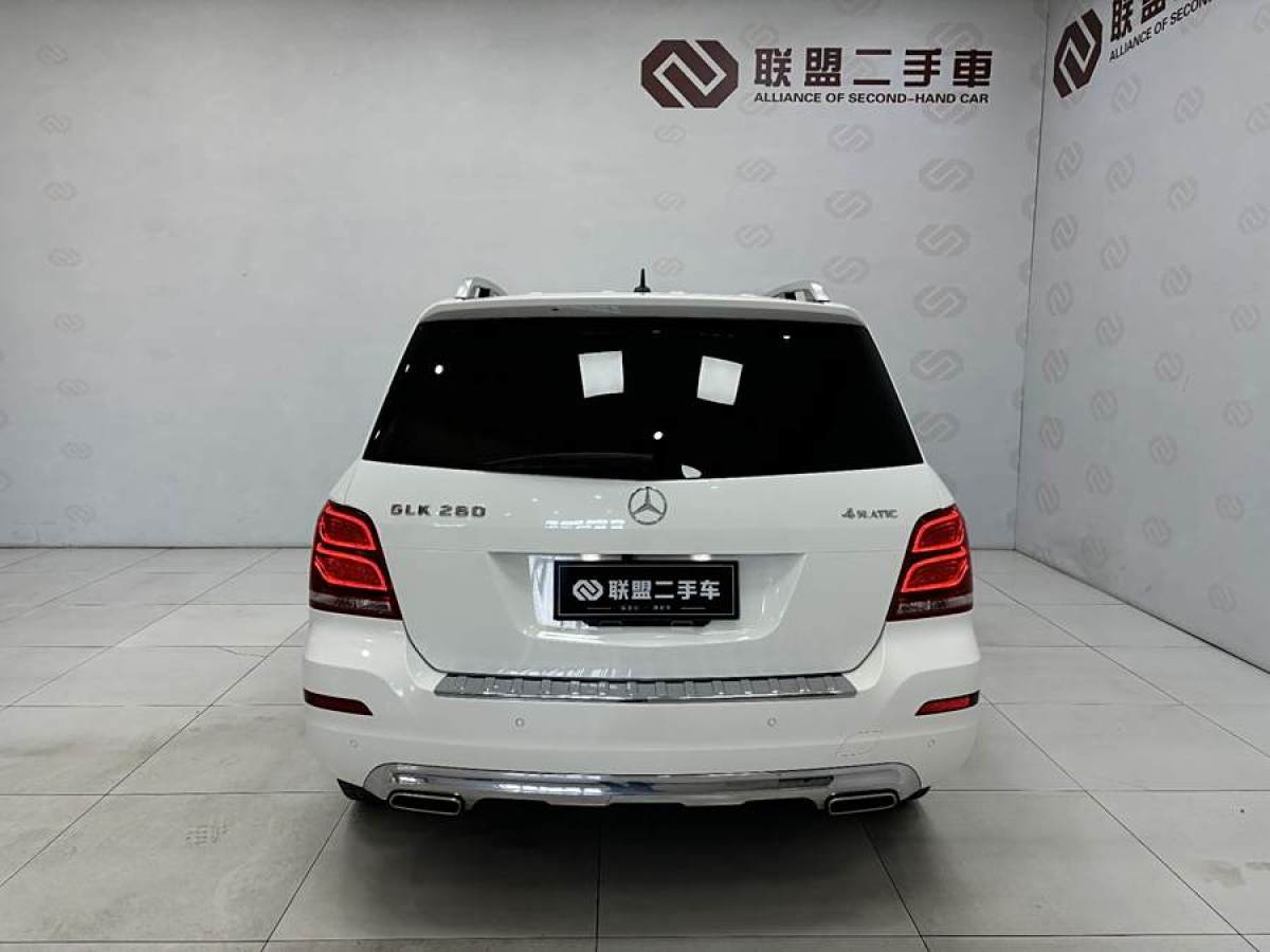 奔馳 奔馳GLK級(jí)  2015款 GLK 260 4MATIC 動(dòng)感型 極致版圖片