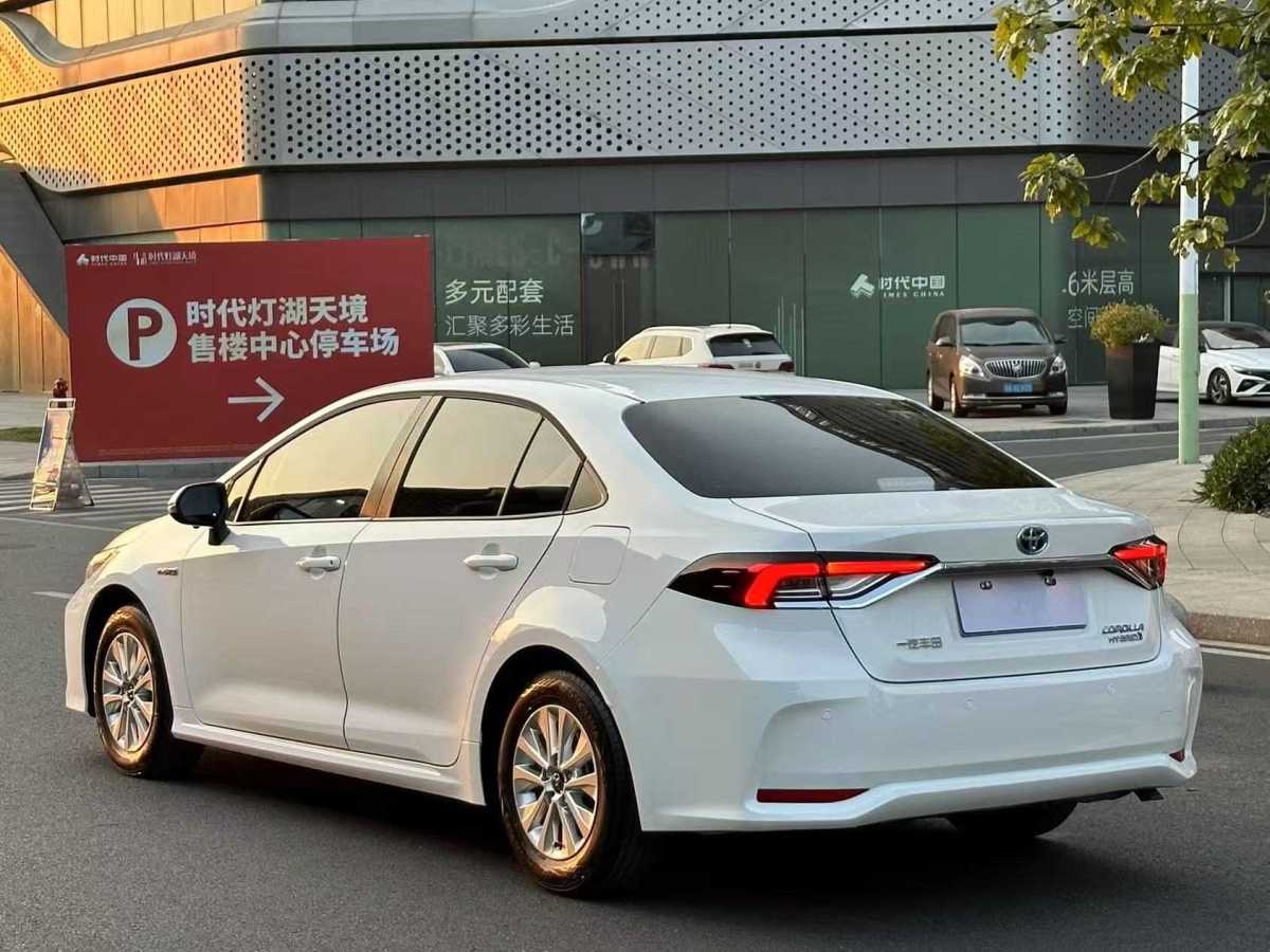 豐田 卡羅拉  2023款 1.8L 智能電混雙擎 先鋒版圖片