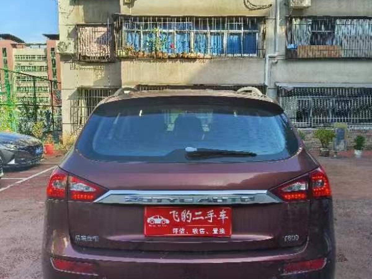 眾泰 T600  2015款 1.5T 手動(dòng)精英型圖片