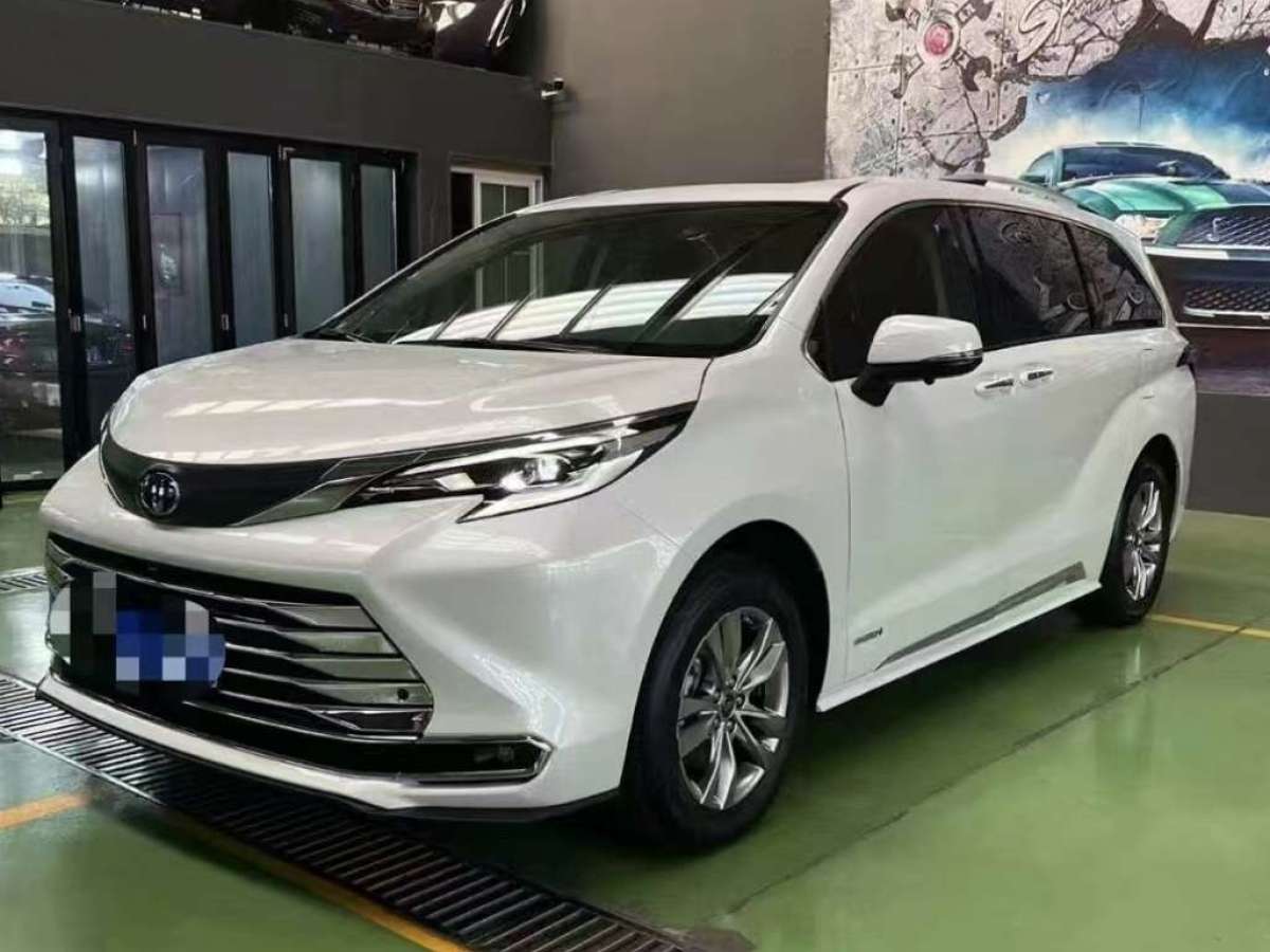 豐田 賽那SIENNA  2023款 2.5L混動 舒適版圖片