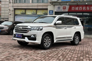 兰德酷路泽 丰田 4.0L V6 中东低配版