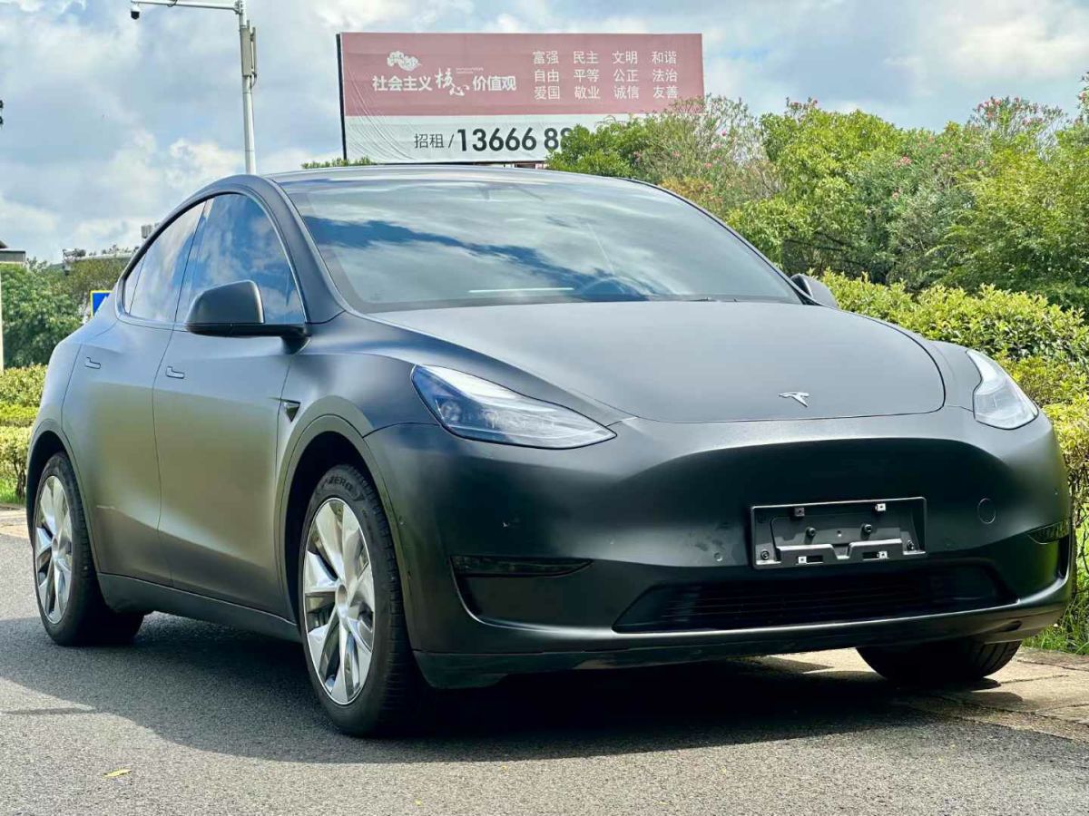 2022年9月特斯拉 Model Y  2022款 Performance高性能全輪驅(qū)動版