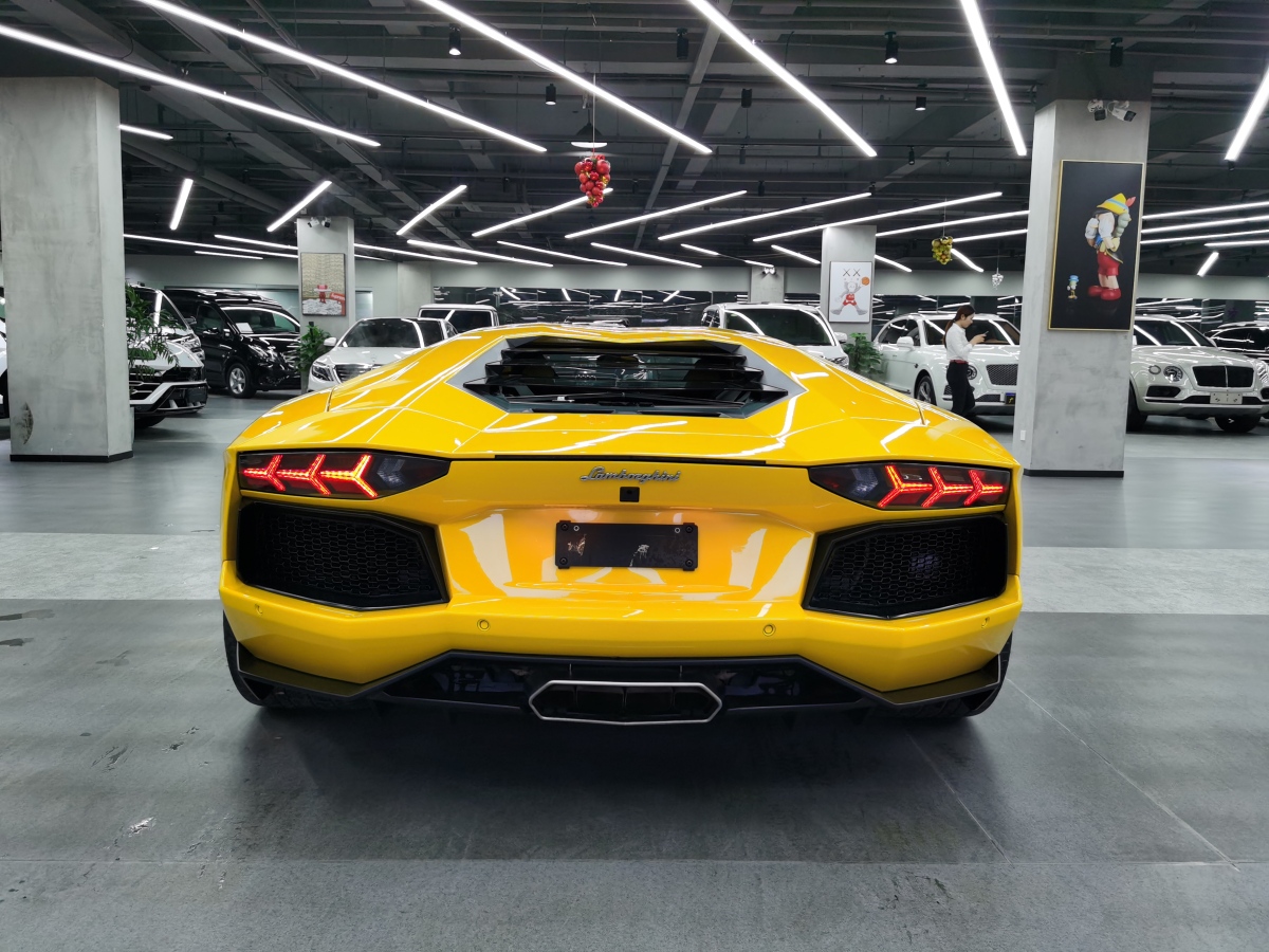 二手蘭博基尼 aventador 2013款 lp 700-4 roadster_圖片_華夏二手車