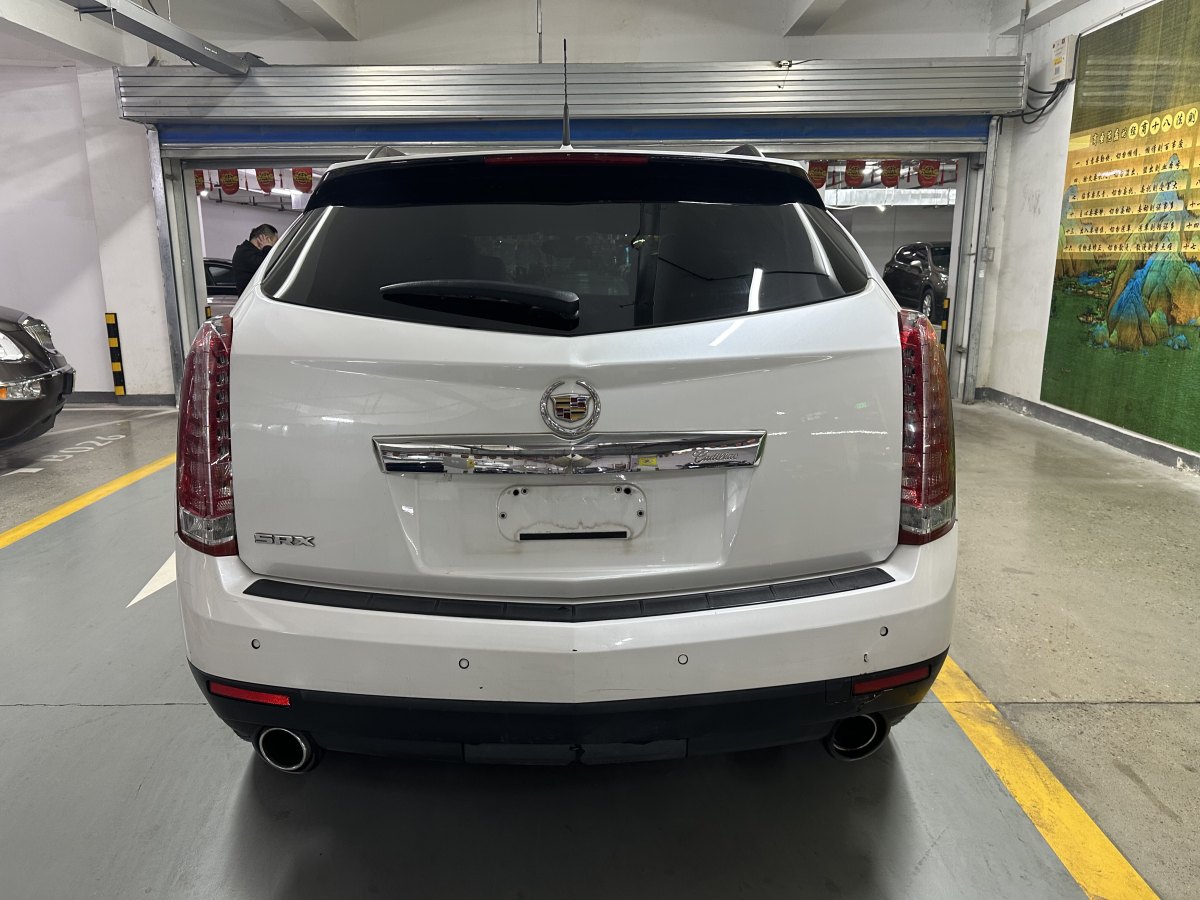 凱迪拉克 SRX  2015款 3.0L 舒適型圖片