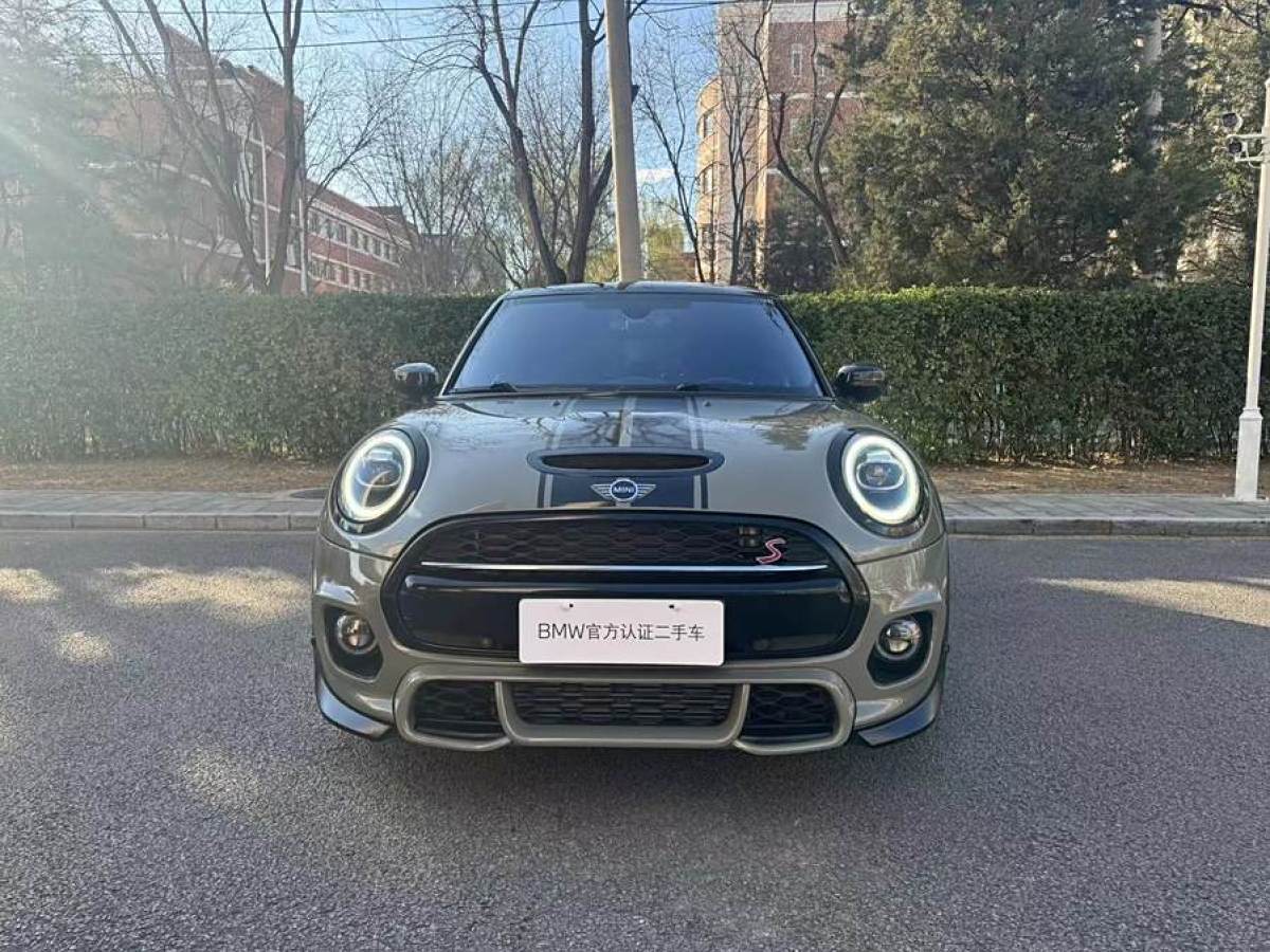 MINI MINI  2019款 2.0T COOPER S 賽車(chē)手 五門(mén)版圖片