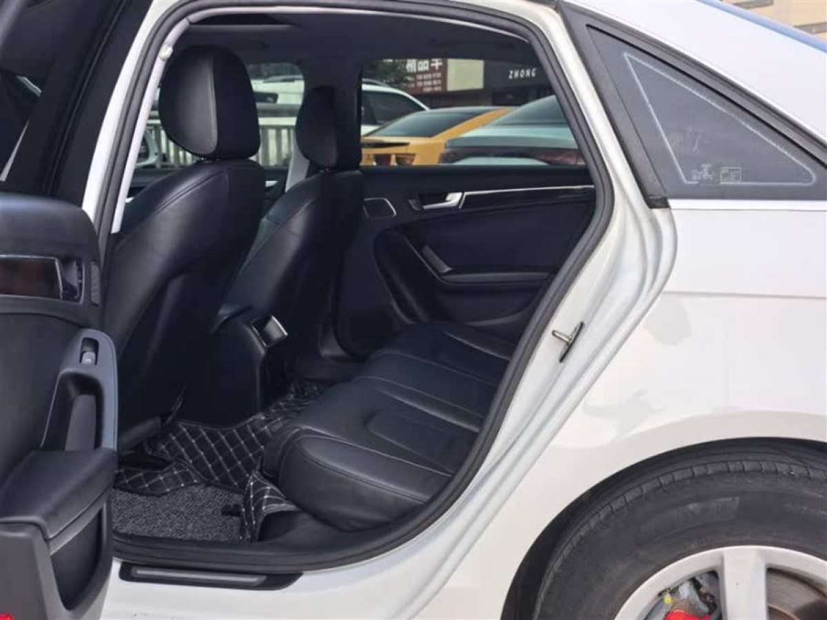 奧迪 奧迪A4L  2012款 2.0 TFSI 自動技術型圖片