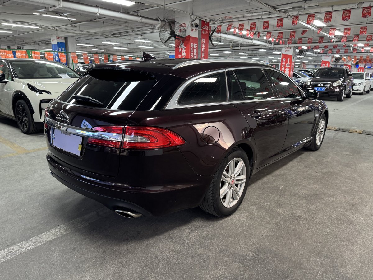 捷豹 XF  2015款 XF 2.0T Sportbrake 風(fēng)華版圖片