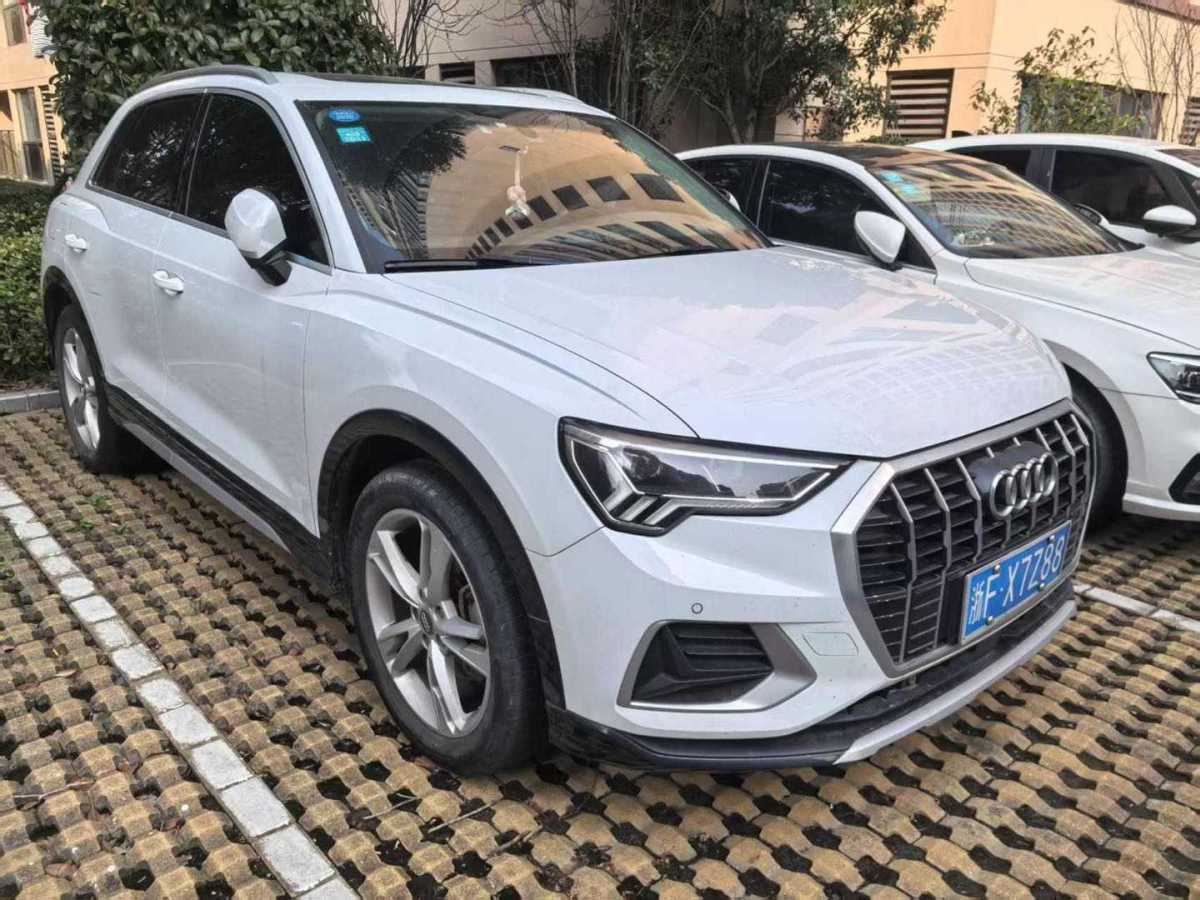 奧迪 奧迪Q3  2019款  40 TFSI 時尚致雅型圖片