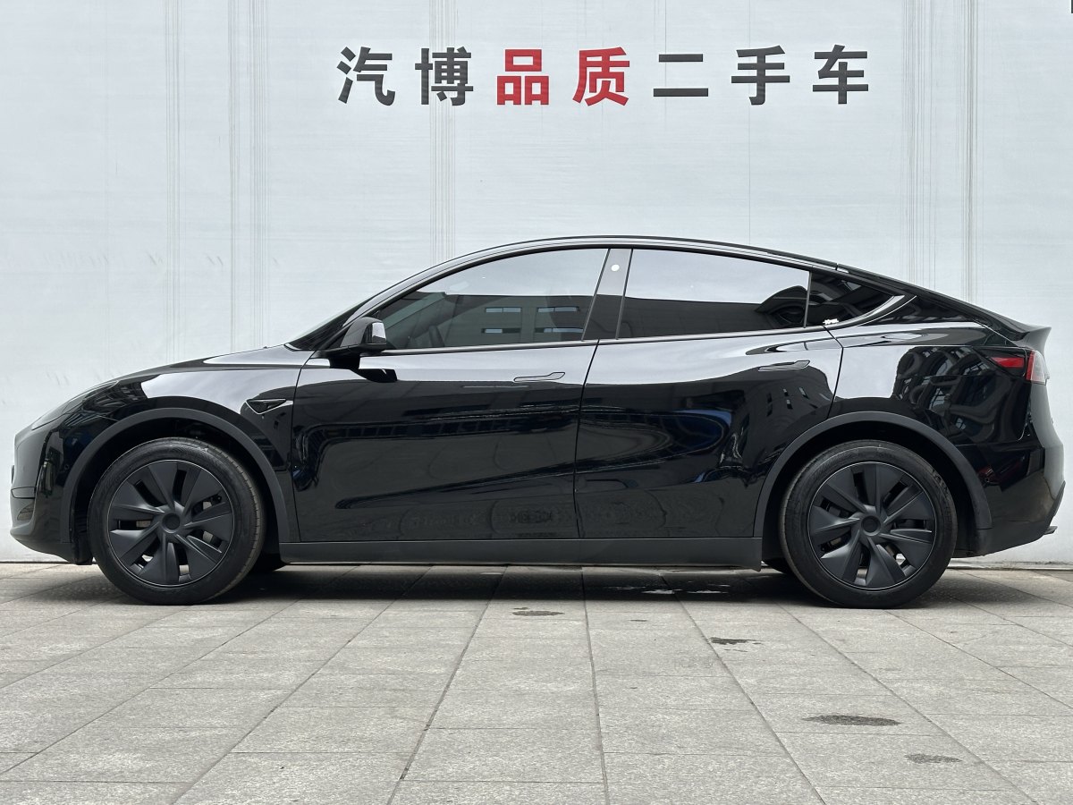 特斯拉 Model 3  2023款 煥新版 后輪驅(qū)動(dòng)圖片