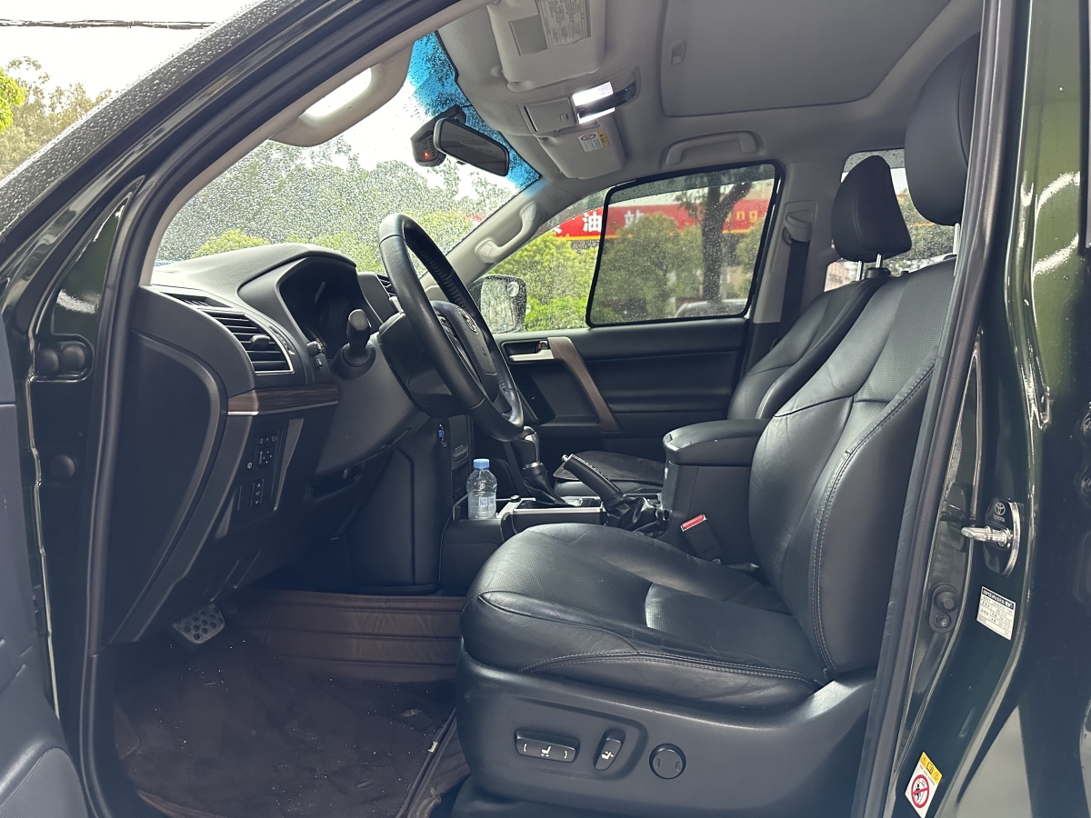 2018年9月丰田 普拉多  2018款 3.5L 自动TX-L后挂备胎