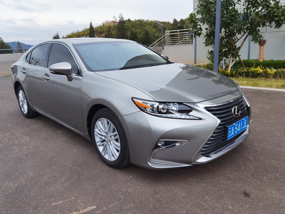 lexuses200图片