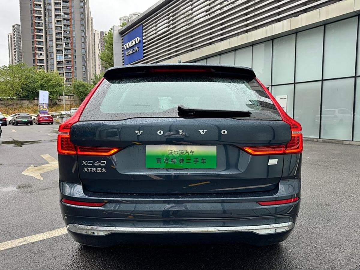 沃爾沃 XC60新能源  2024款 T8 插電混動(dòng) 長續(xù)航四驅(qū)智雅豪華版圖片