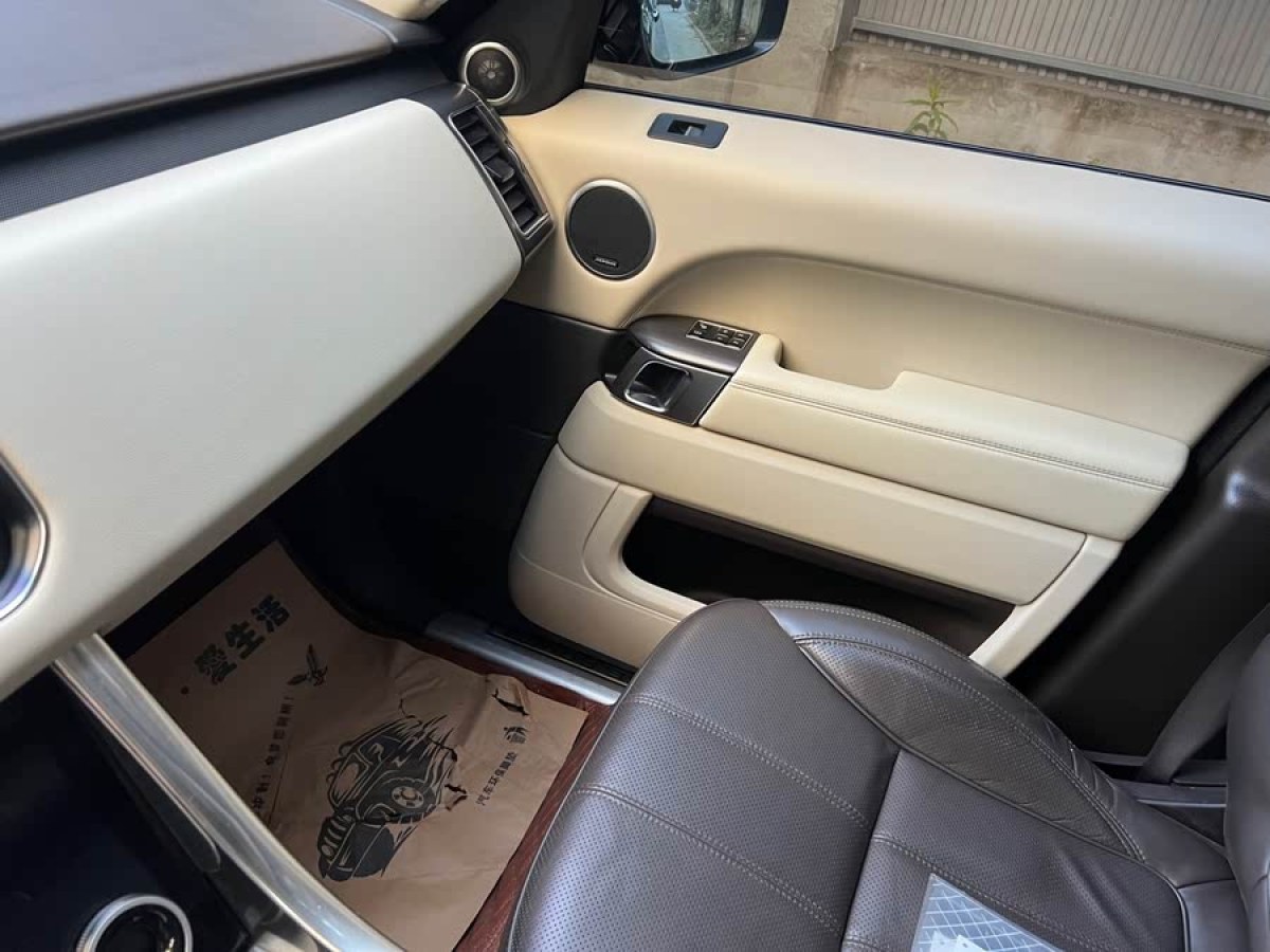 路虎 攬勝運動版  2014款 3.0 V6 SC HSE DYNAMIC圖片