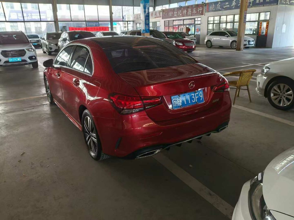 奔馳 奔馳A級  2019款  A 220 L 4MATIC 運動轎車圖片