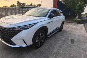 RX5 榮威 第三代 330TGI 超感滑屏版