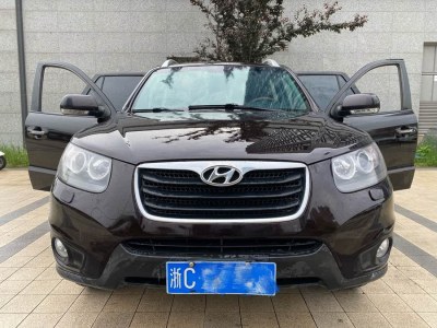 2011年11月 現(xiàn)代 勝達(dá)經(jīng)典(進(jìn)口) 2.4 至尊版 七座四驅(qū)圖片