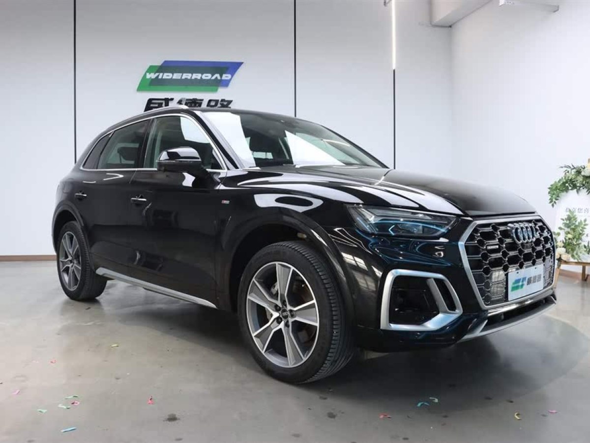 奧迪 奧迪Q5L  2022款 改款 45T 豪華動感型圖片