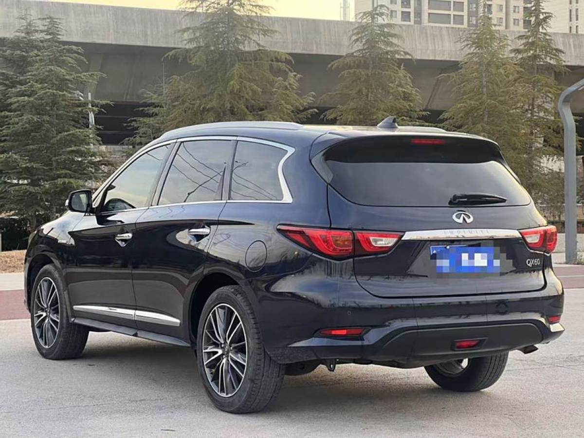 英菲尼迪 QX60  2020款 2.5 S/C Hybrid 兩驅(qū)卓越版 國VI圖片