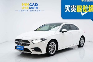 奔馳A級(jí) 奔馳  改款 A 200 L 運(yùn)動(dòng)轎車
