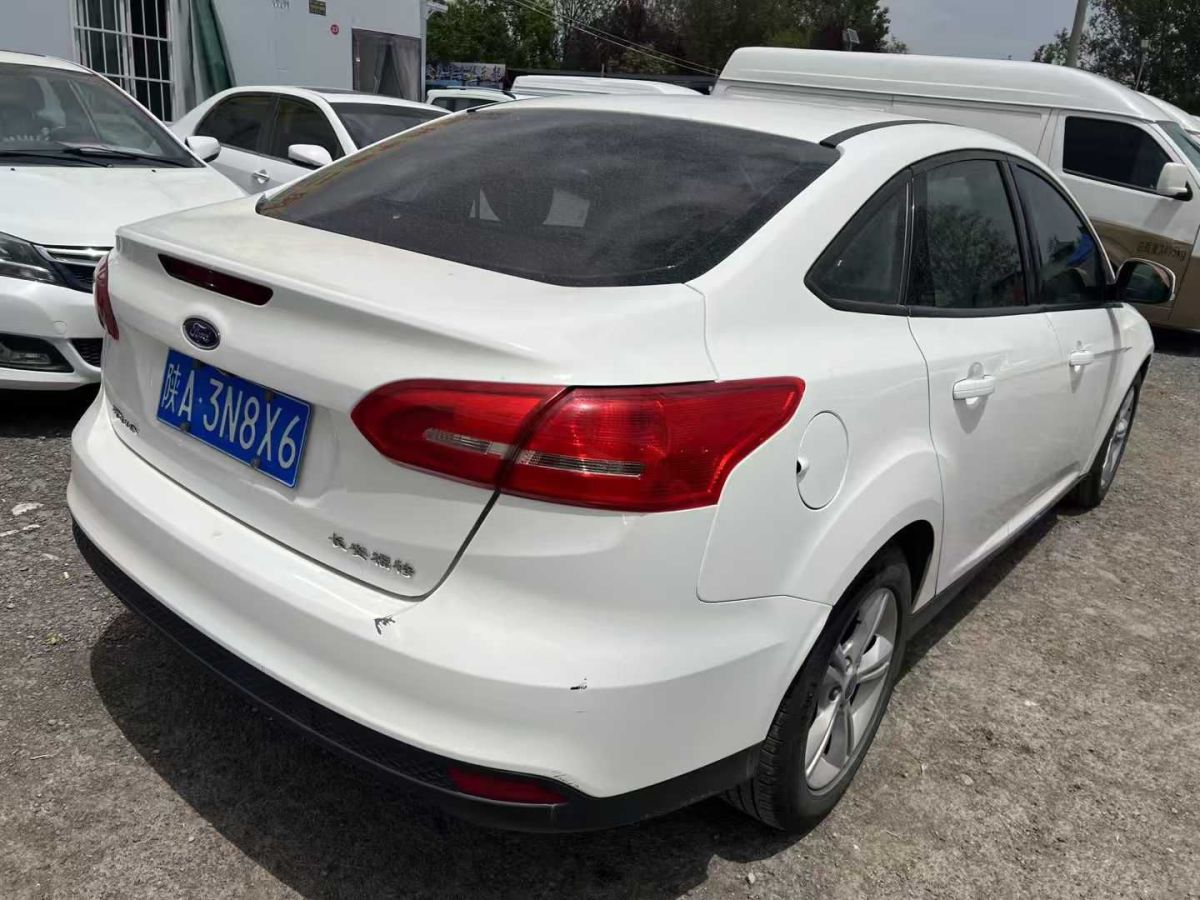 福特 ?？怂? 2018款 2.0T ST 標(biāo)準(zhǔn)版圖片