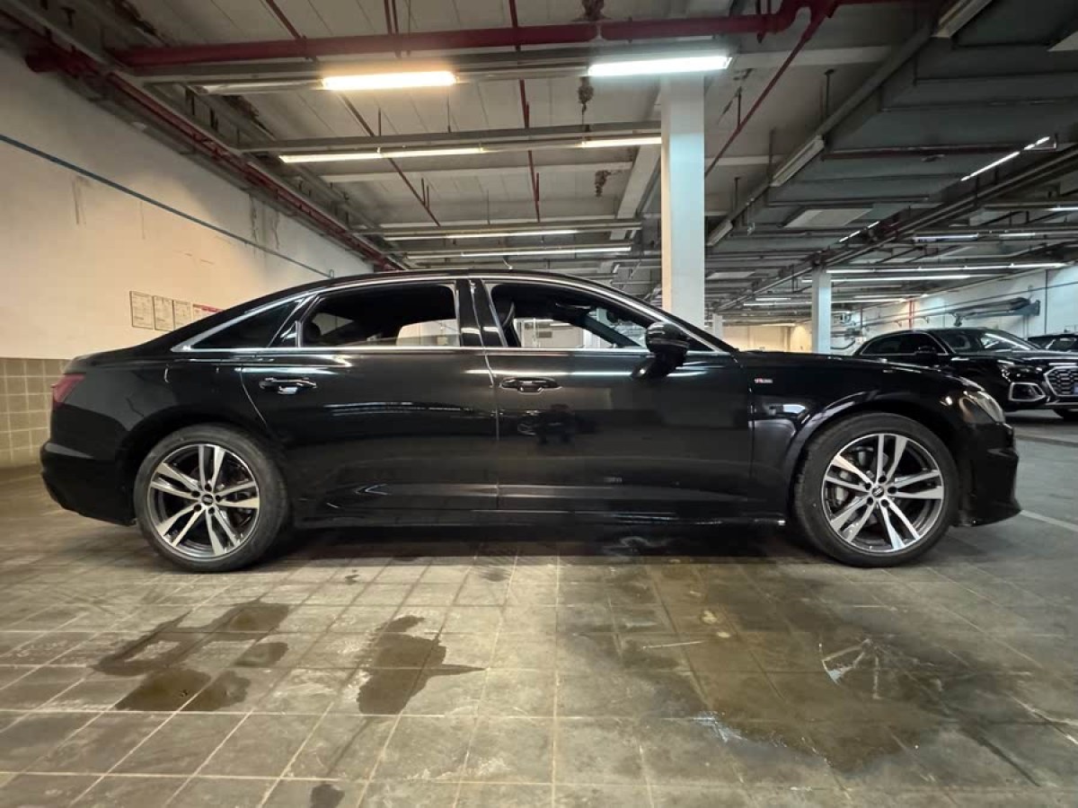 奧迪 奧迪A6L  2022款 40 TFSI 豪華動感型圖片