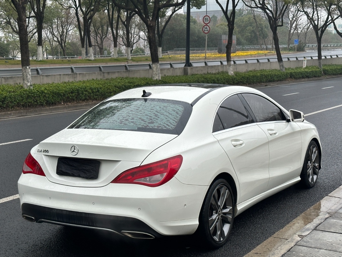 奔馳 奔馳CLA級  2018款 CLA 200 動感型圖片