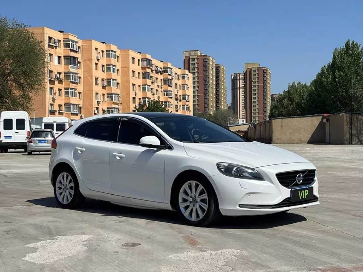 沃爾沃 V40  2015款 1.6T 智雅版圖片