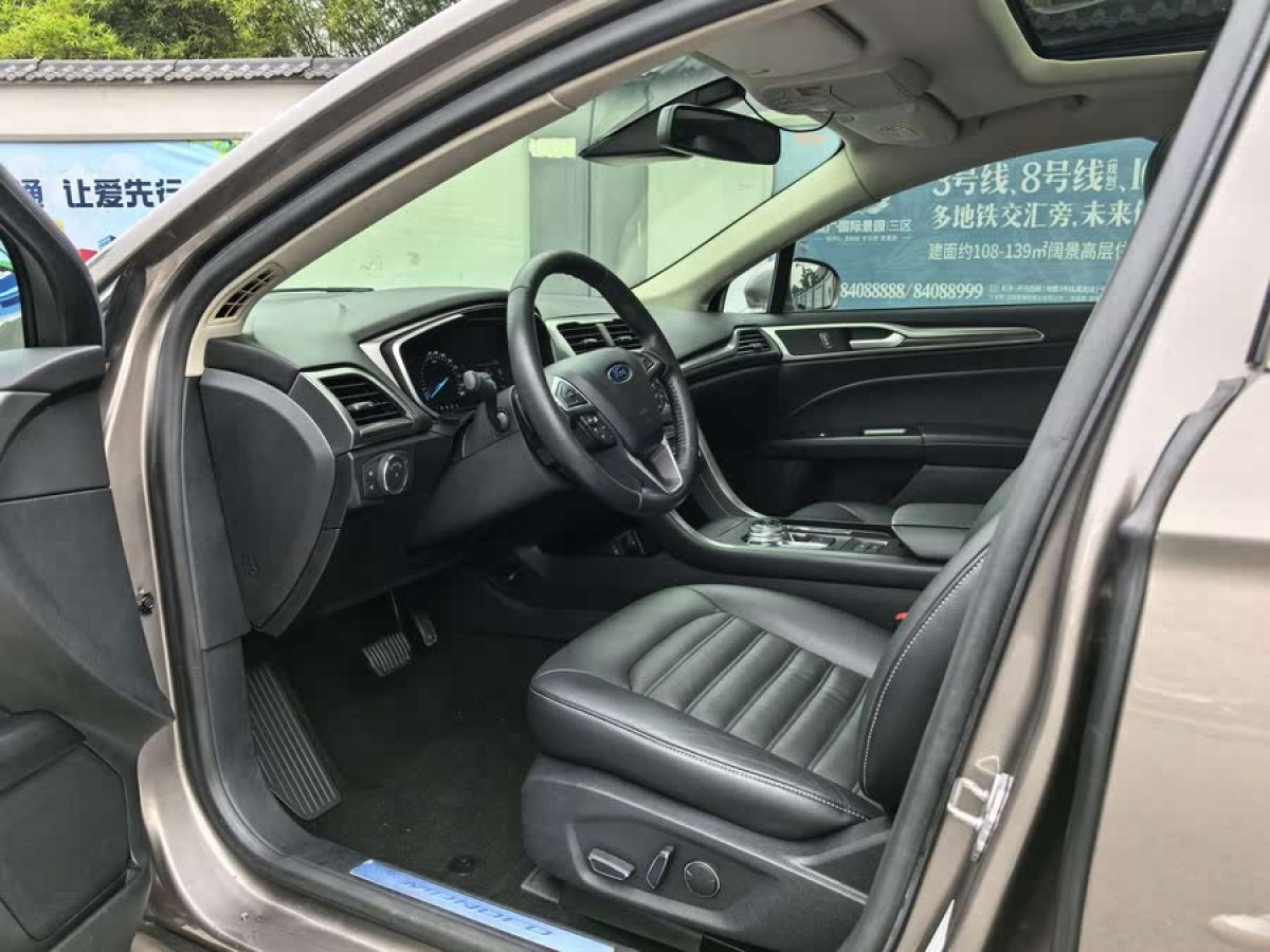 福特 蒙迪歐  2017款 改款 EcoBoost 180 豪華型圖片