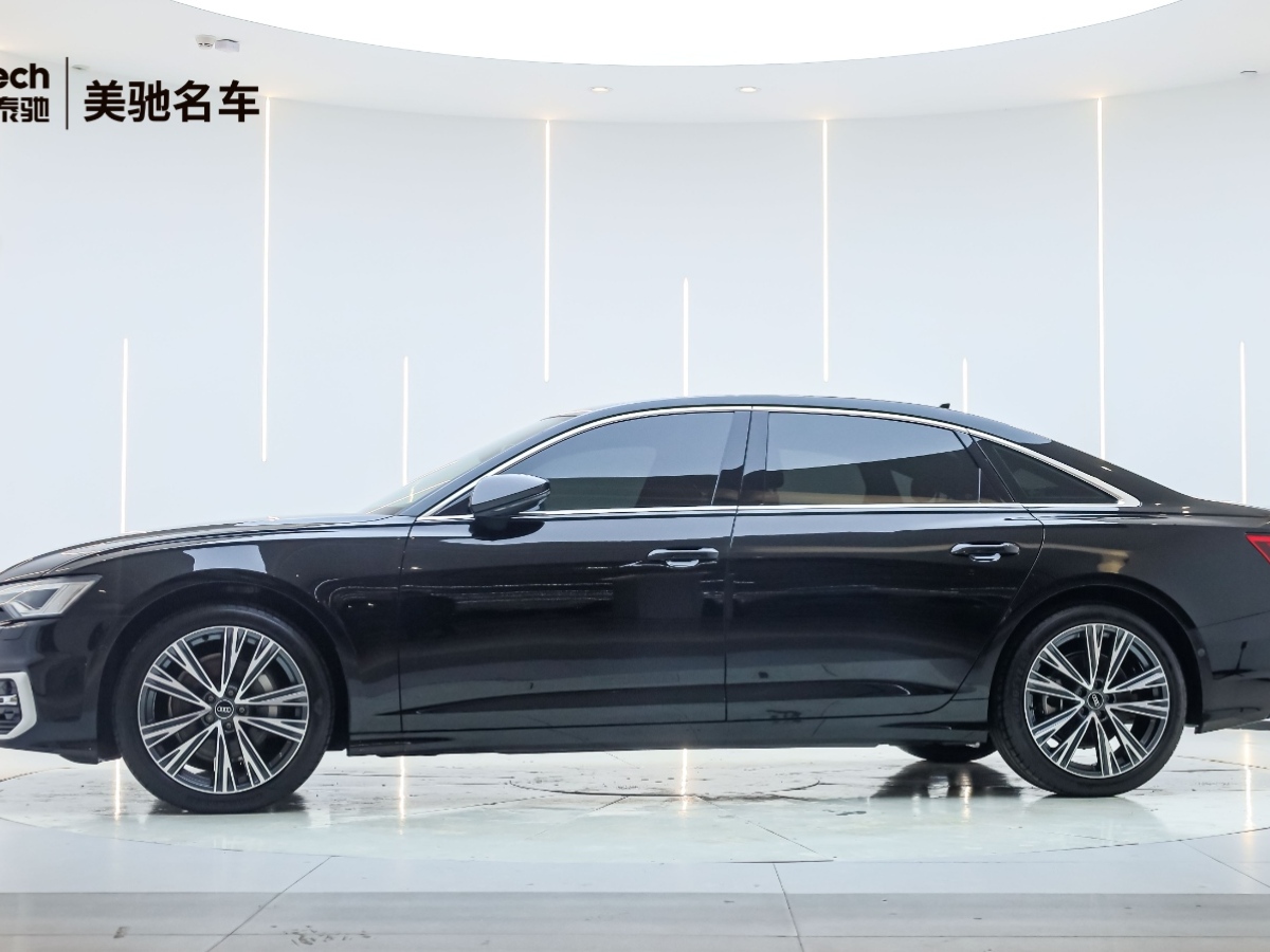 奧迪 奧迪A6L  2023款 45 TFSI quattro 臻選動感型圖片