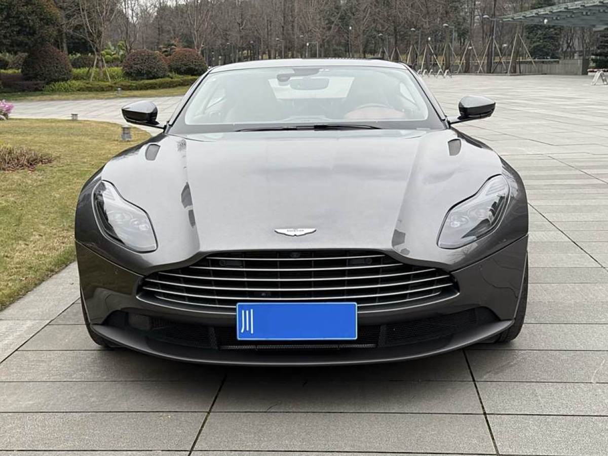 2018年4月阿斯頓·馬丁 阿斯頓?馬丁DB11  2019款 4.0T V8 Coupe