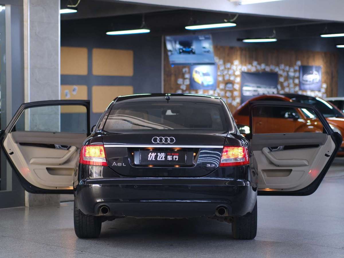 奧迪 奧迪A6L  2006款 3.2 FSI 尊享型圖片