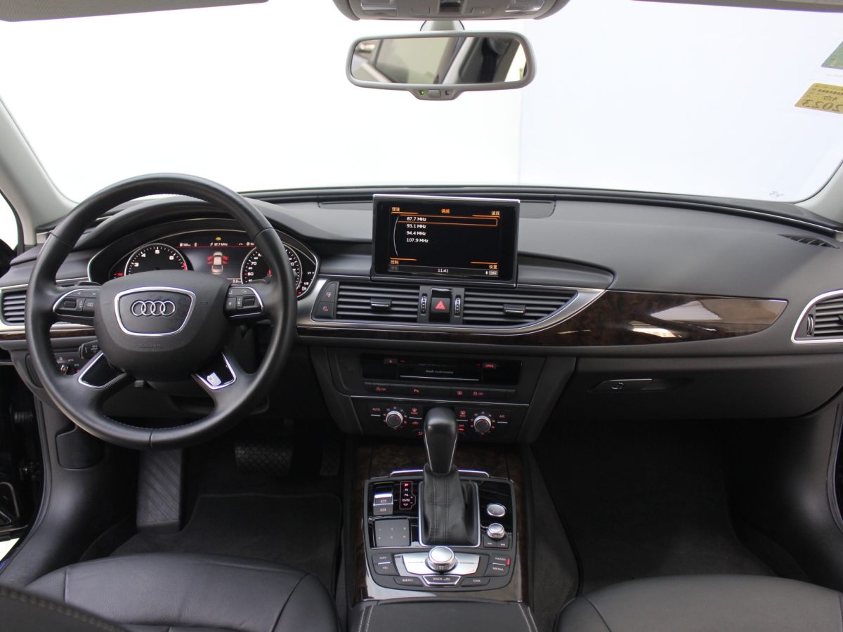 奧迪 奧迪A6L  2018款 TFSI 進(jìn)取型圖片
