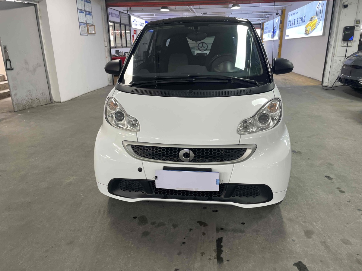 2014年2月smart fortwo  2012款 1.0 MHD 硬頂標準版