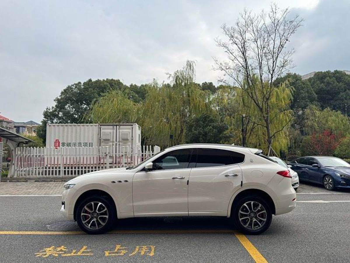 瑪莎拉蒂 Levante  2019款 3.0T 350Hp 標準版 國VI圖片