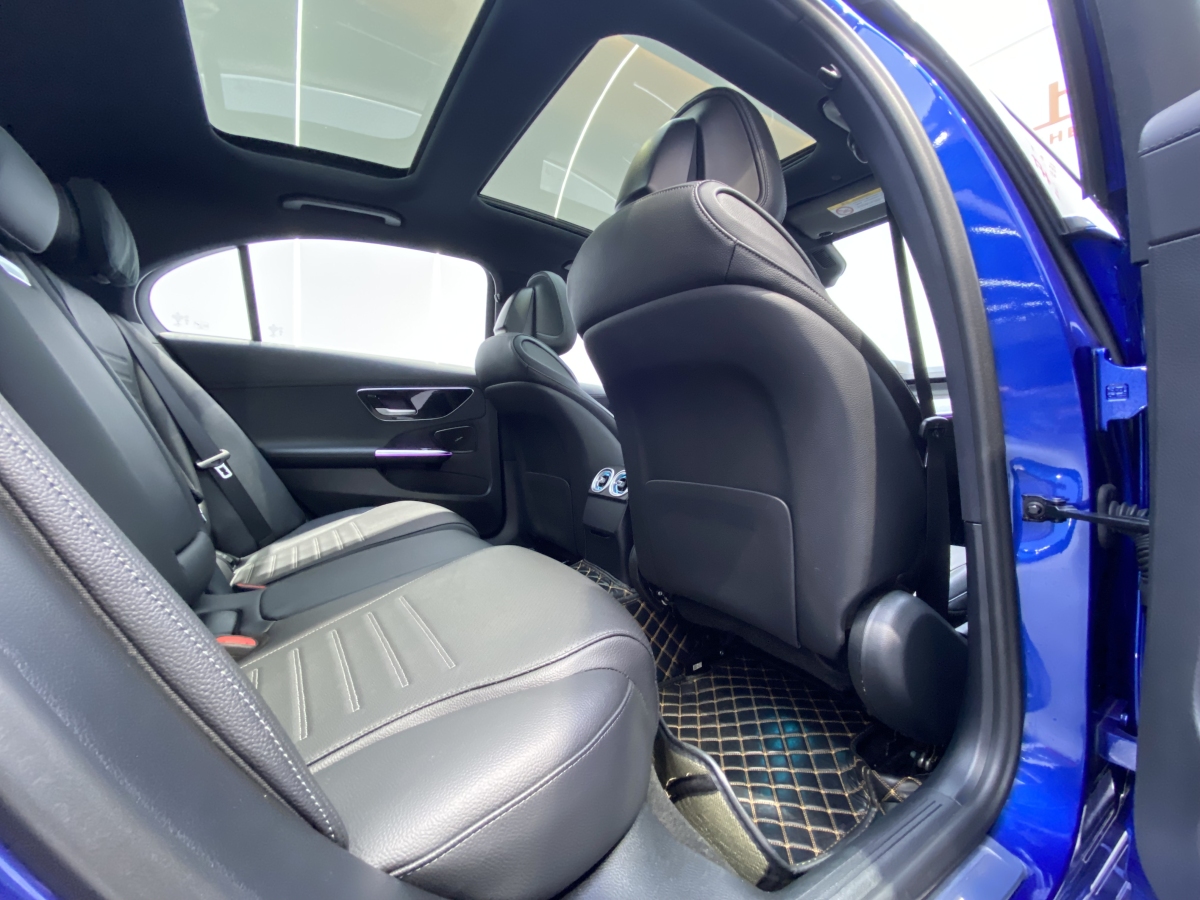 奔驰 奔驰C级新能源  2023款 改款二 C 350 eL图片