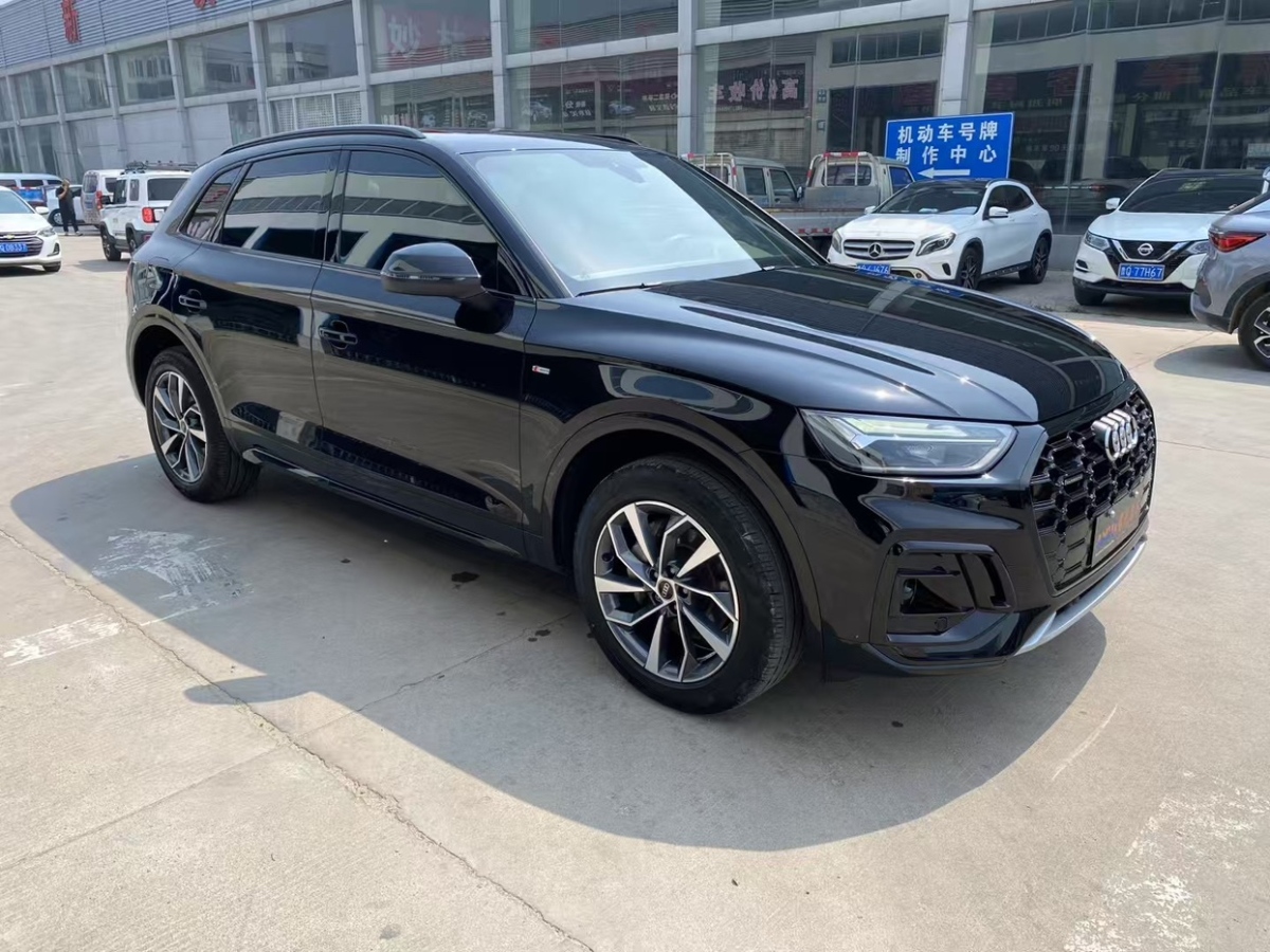 奧迪 奧迪Q5L  2023款 40T 豪華動感型圖片