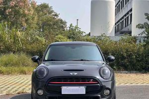 MINI MINI 2.0T COOPER S 賽車控